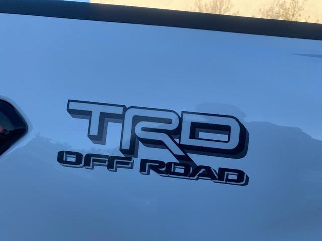 2024 toyota tacoma trd off road