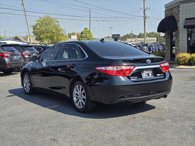 2017 toyota camry hybrid xle
