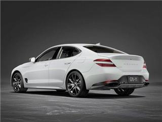 2025 Genesis G70 2.5t standard