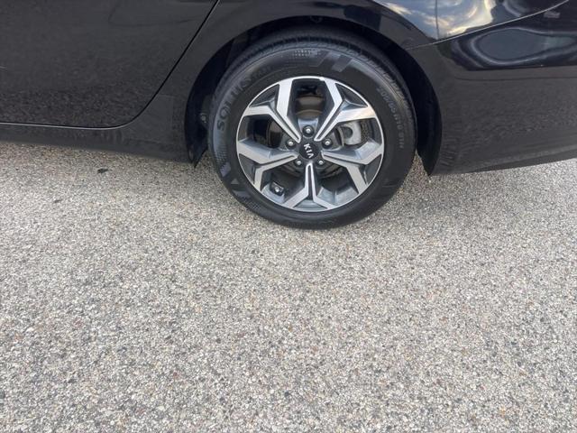 2021 kia forte lxs