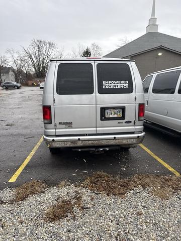 2014 ford e350 super duty xlt