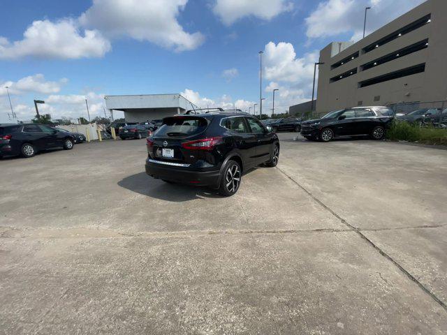 2022 nissan rogue sport sl