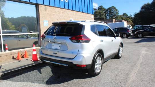 2020 Nissan Rogue