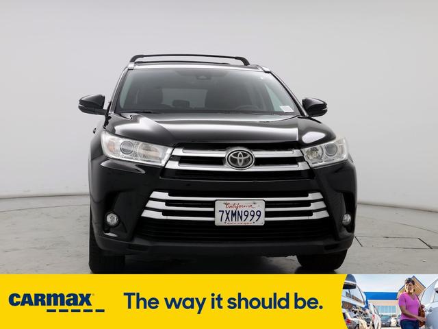 2017 toyota highlander xle