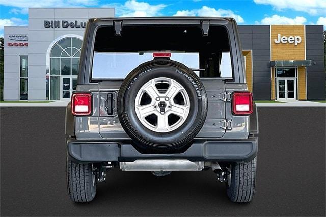2022 jeep wrangler unlimited sport