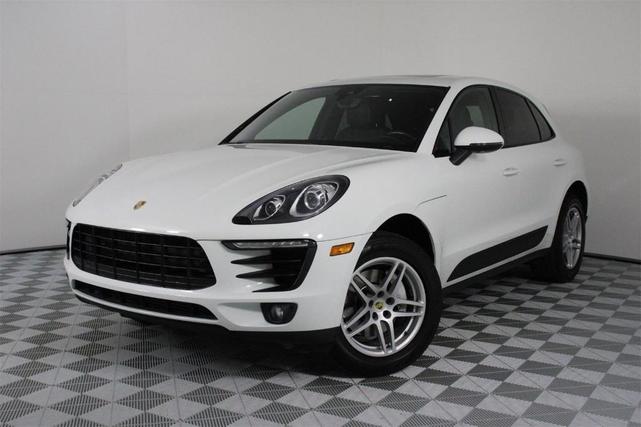 2017 porsche macan base