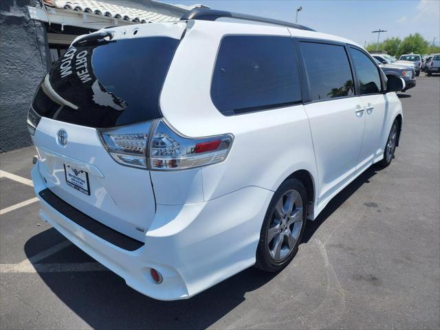 2015 toyota sienna l