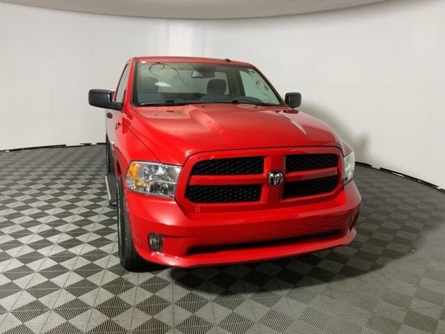 2015 ram 1500 tradesman/express