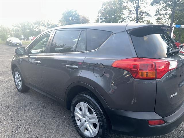 2013 toyota rav4 le