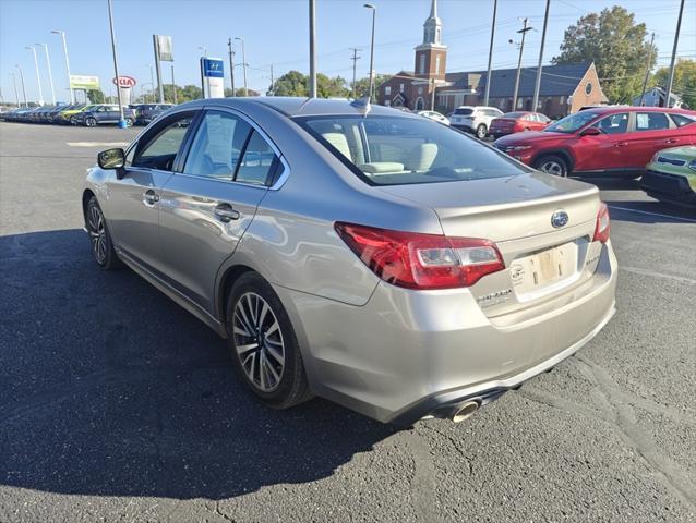2018 subaru legacy premium