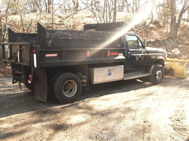 1994 ford f-350 4 wheel drive xl cab & chassis 2-door 7.5l dump truck snow plow