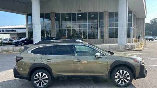2025 Subaru Outback touring xt