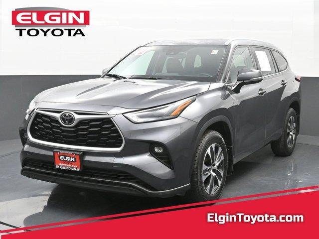 2022 toyota highlander xle