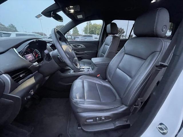2023 chevrolet traverse lt leather