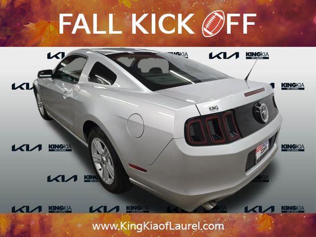 2014 ford mustang v6