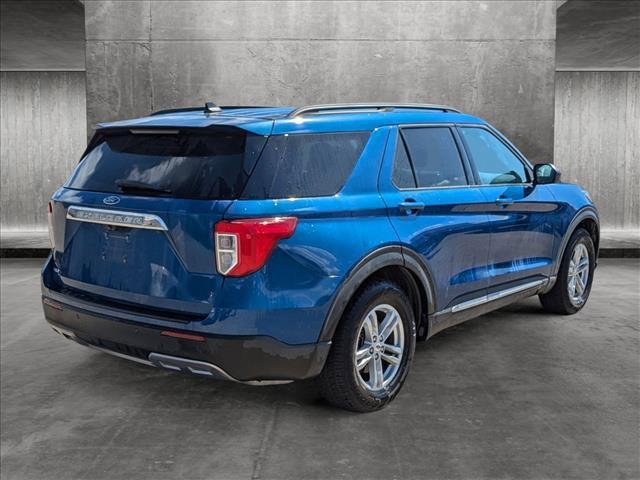 2022 ford explorer xlt