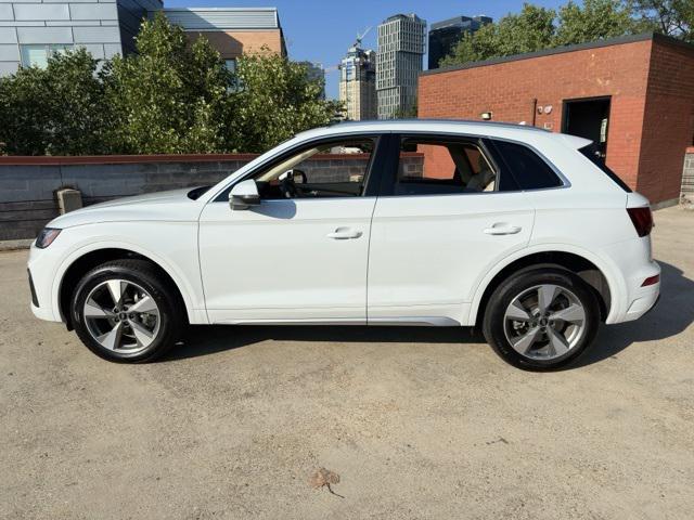 2024 audi q5 40 premium plus