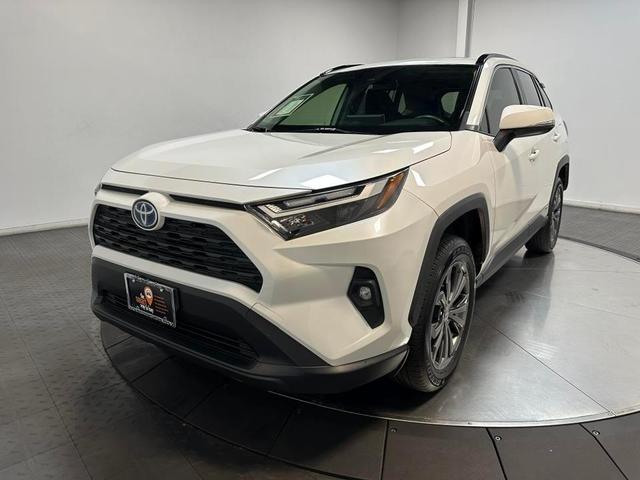 2022 toyota rav4 hybrid xle premium