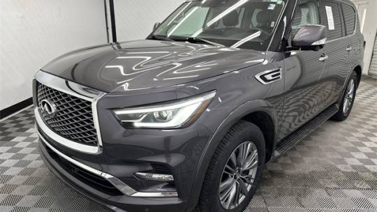 2022 Infiniti QX80 luxe