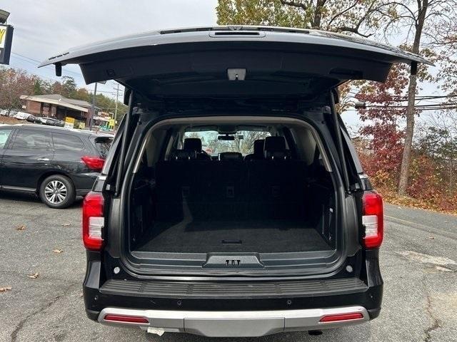 2023 ford expedition xlt max