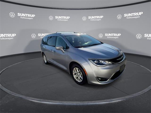2020 chrysler pacifica touring l