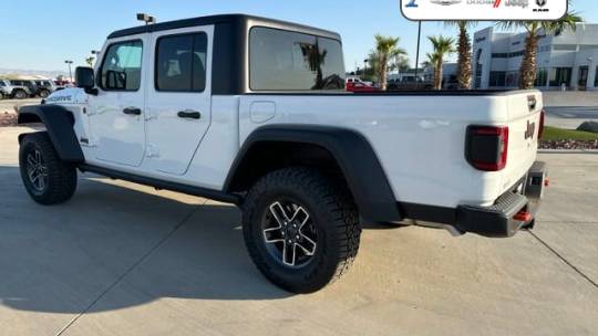 2024 Jeep Gladiator