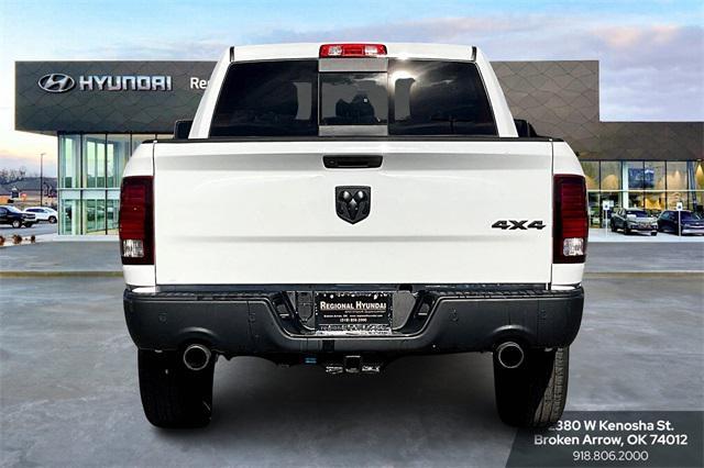 2022 ram 1500 classic slt
