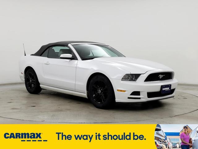 2014 ford mustang premium