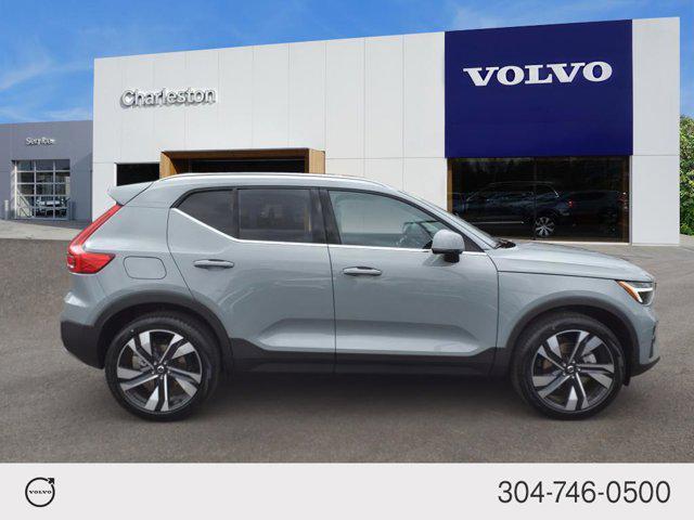 2024 volvo xc40 b5 plus bright theme