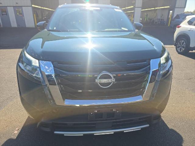 2023 nissan pathfinder sl 4wd