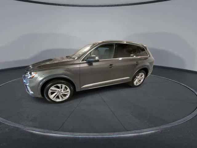 2020 audi q7 55 premium plus