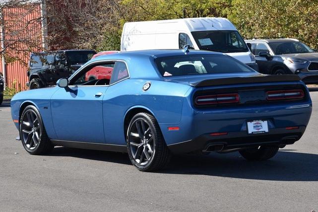 2023 dodge challenger r/t