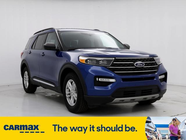 2022 ford explorer xlt