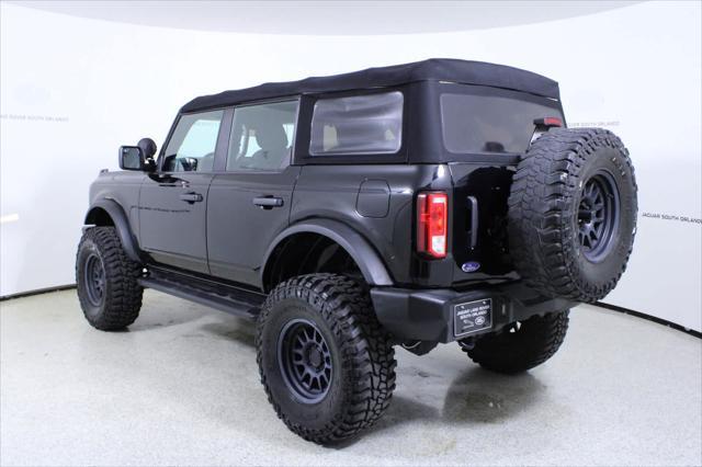 2021 ford bronco base