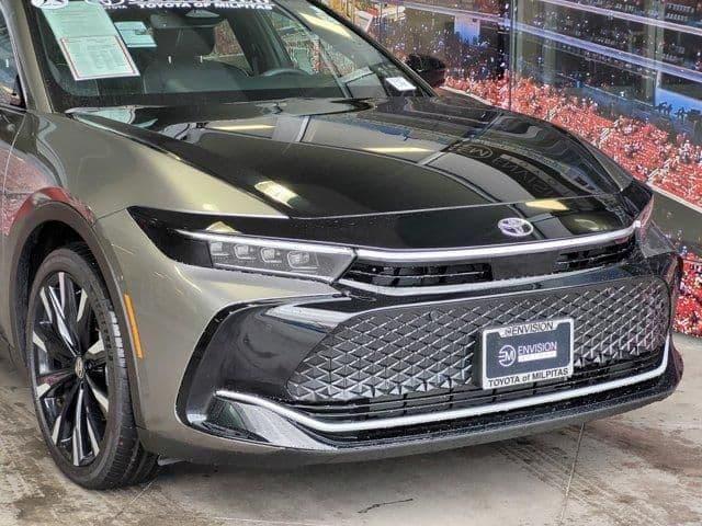 2023 toyota crown platinum in milpitas, california