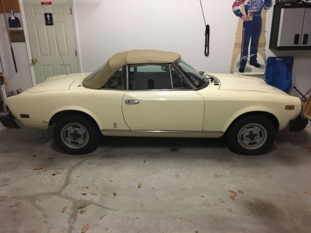 1980 fiat 124 spider 2.0 fuel injected