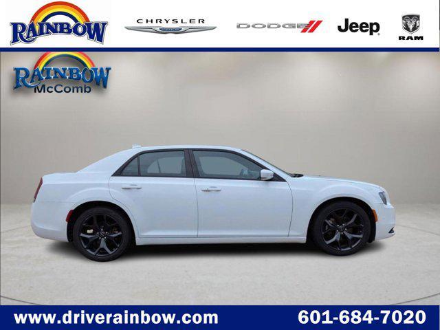 2023 chrysler 300 s
