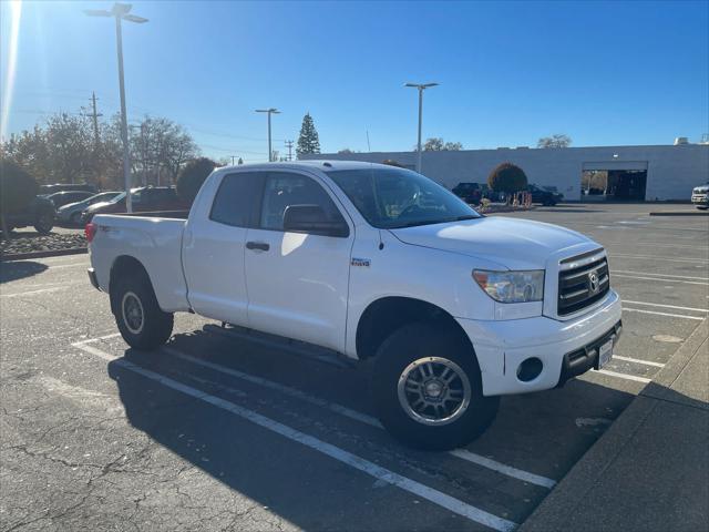 2013 toyota tundra grade
