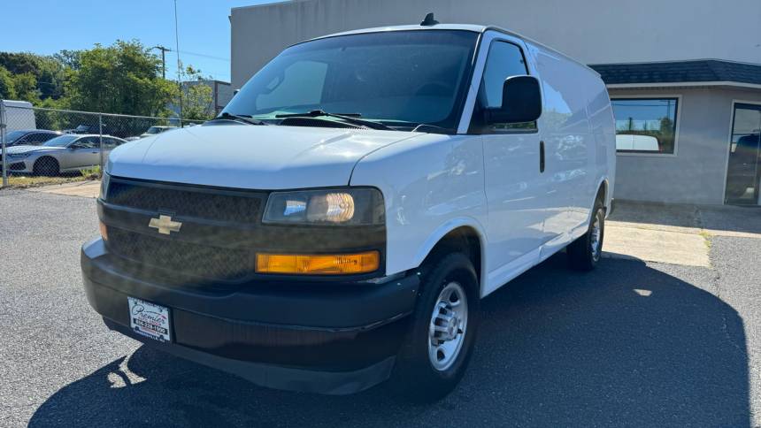 2018 chevrolet express 2500