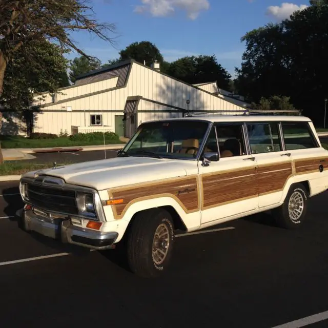 1988 jeep grand wagoneer under 10k miles on rebuilt motor!