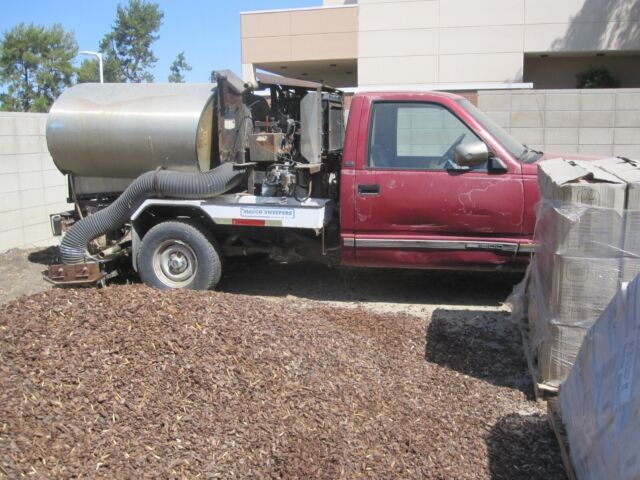 1990 gmc sierra 1500 sweeper truck for parts and/or repair