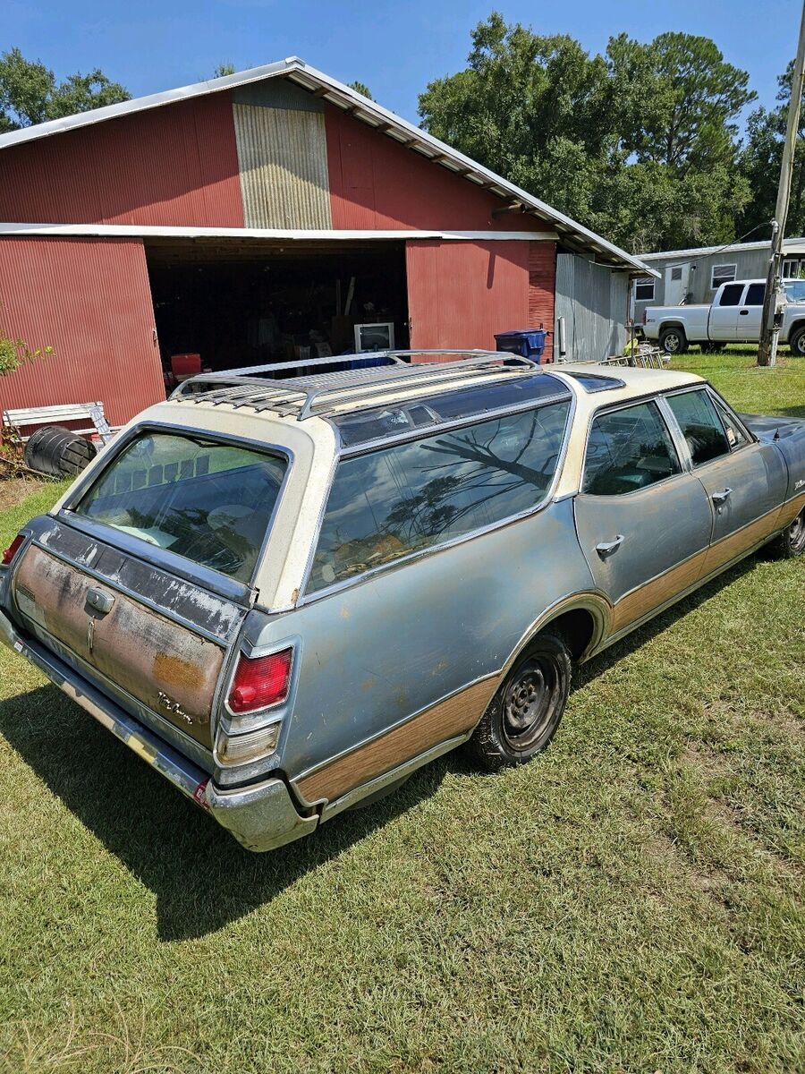 1968 oldsmobile vista cruiser wagon blue rwd automatic
