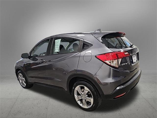 2022 honda hr-v lx