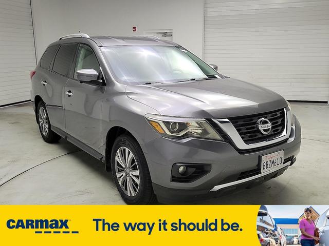 2017 nissan pathfinder sl