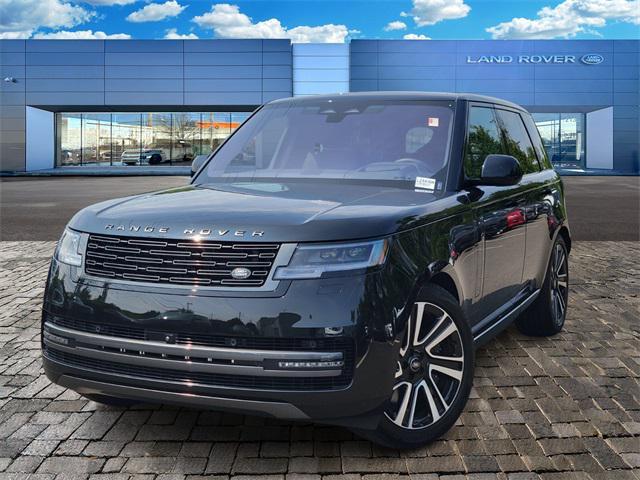 2023 land rover range rover se