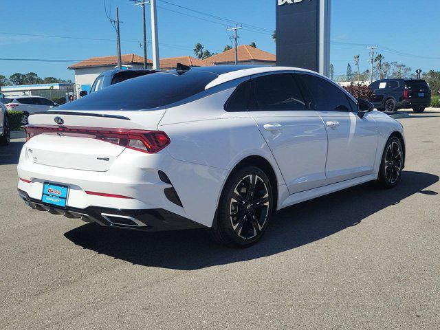 2021 kia k5 gt-line