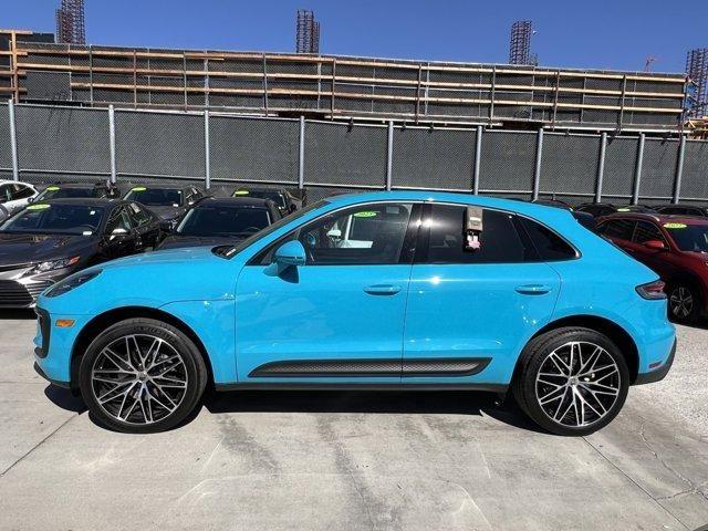 2023 porsche macan