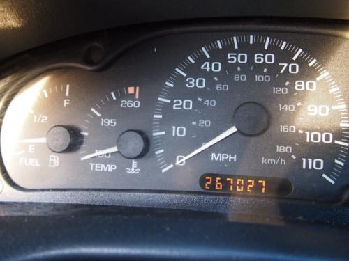 2001 chevrolet cavalier base in illinois