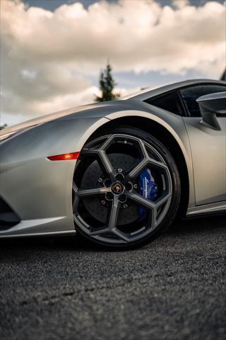 2020 lamborghini huracan evo evo