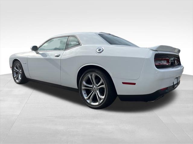 2022 dodge challenger r/t
